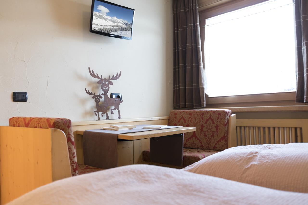 Hotel Champagne Livigno Exterior foto